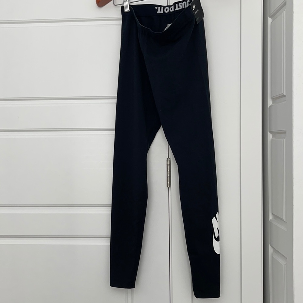 Nike Leggings-never worn NWT